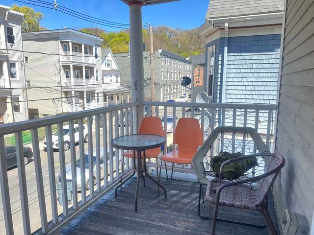 29 Brackett St 29, Boston, MA 02135