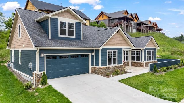 48 Creekside View Drive, Asheville, NC 28804