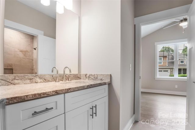 48 Creekside View Drive, Asheville, NC 28804