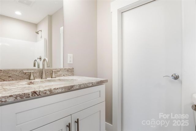 48 Creekside View Drive, Asheville, NC 28804