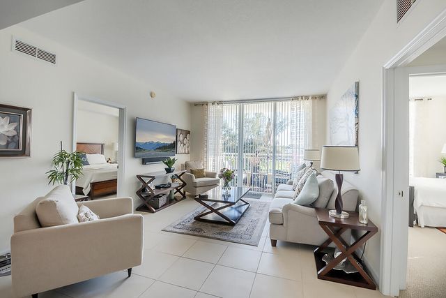 480 Hibiscus Street 225, West Palm Beach, FL 33401