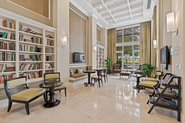 480 Hibiscus Street 225, West Palm Beach, FL 33401