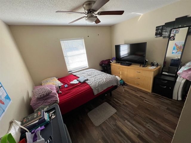 4805 16TH STREET, Zephyrhills, FL 33542