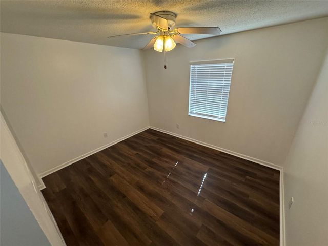 4805 16TH STREET, Zephyrhills, FL 33542