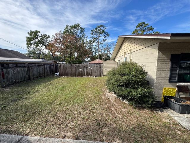 4805 16TH STREET, Zephyrhills, FL 33542