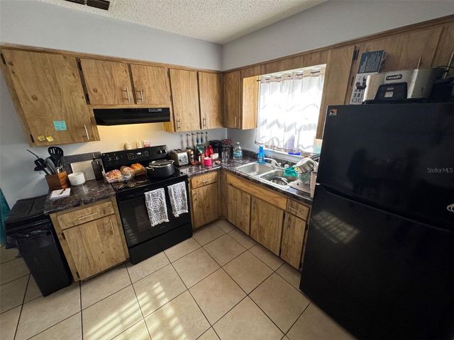 4805 16TH STREET, Zephyrhills, FL 33542