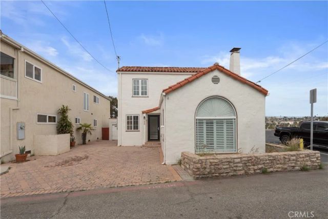 1908 Loma Drive, Hermosa Beach, CA 90254