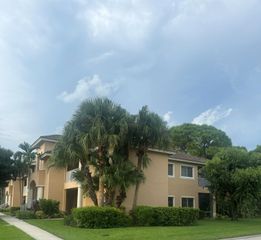 8030 Carnoustie Place 3814, Port St Lucie, FL 34986