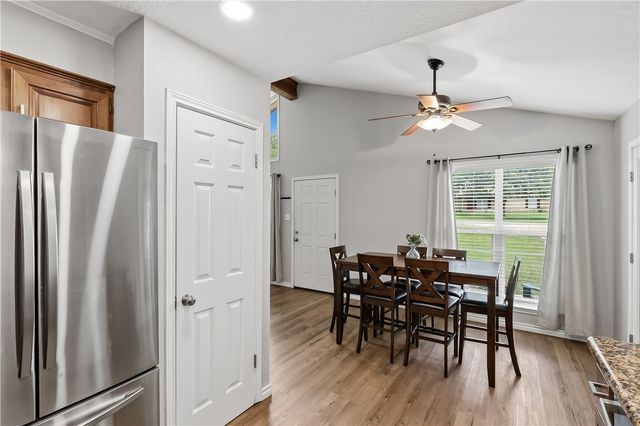 8132 Scasta Road, Bryan, TX 77808