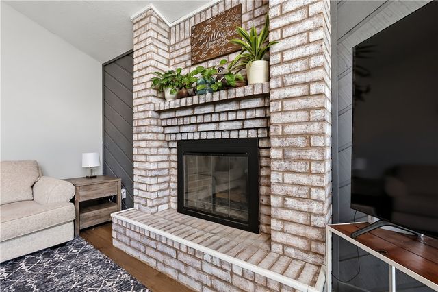 8132 Scasta Road, Bryan, TX 77808