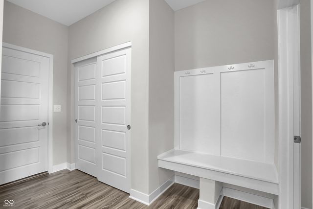 5283 Foxley Park Lane, Avon, IN 46123