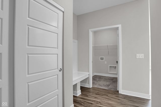 5283 Foxley Park Lane, Avon, IN 46123