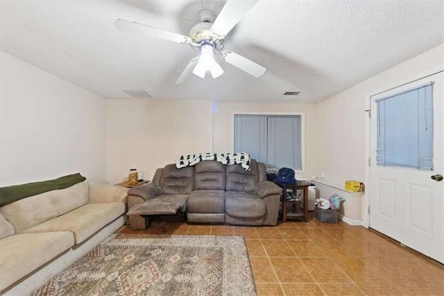 53 Overlook Heights Way, Stockbridge, GA 30281