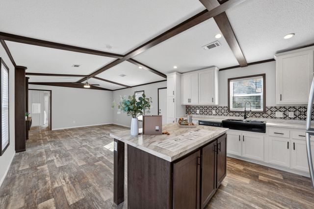 421 S Bear Creek RD, Liberty Hill, TX 78642