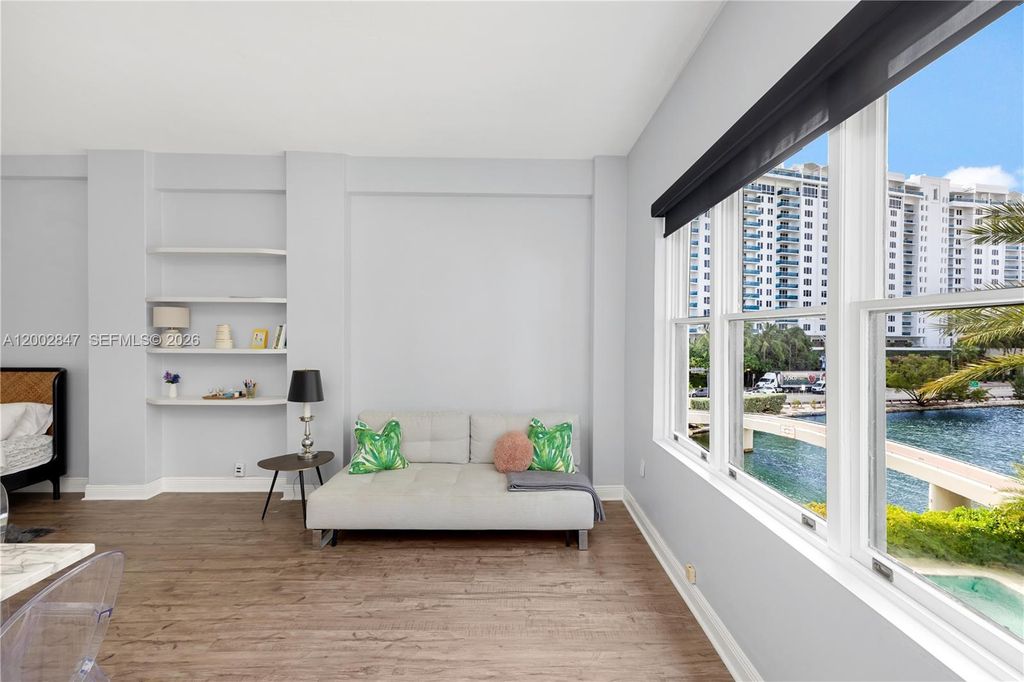 2421 Lake Pancoast Dr 3D, Miami Beach, FL 33140