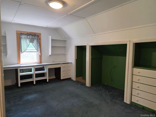 220 Mail Road, Barryville, NY 12719