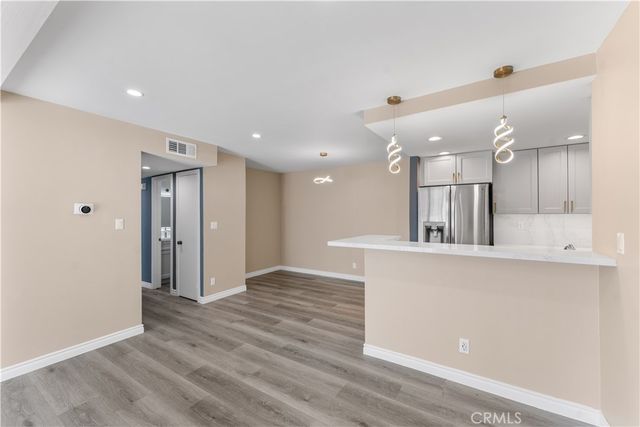 15511 Sherman Way 1, Van Nuys, CA 91406