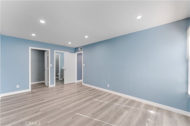 15511 Sherman Way 1, Van Nuys, CA 91406