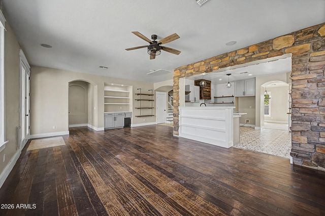 9932 N 181ST Avenue, Waddell, AZ 85355