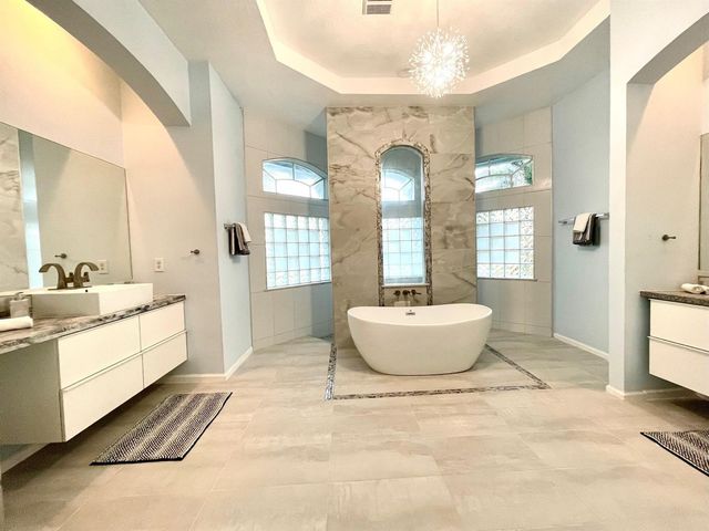 16146 N 72nd Dr Drive N, Palm Beach Gardens, FL 33418