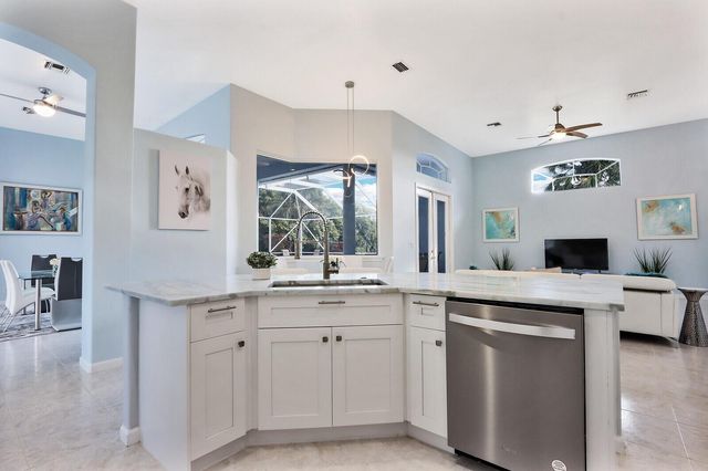 16146 N 72nd Dr Drive N, Palm Beach Gardens, FL 33418