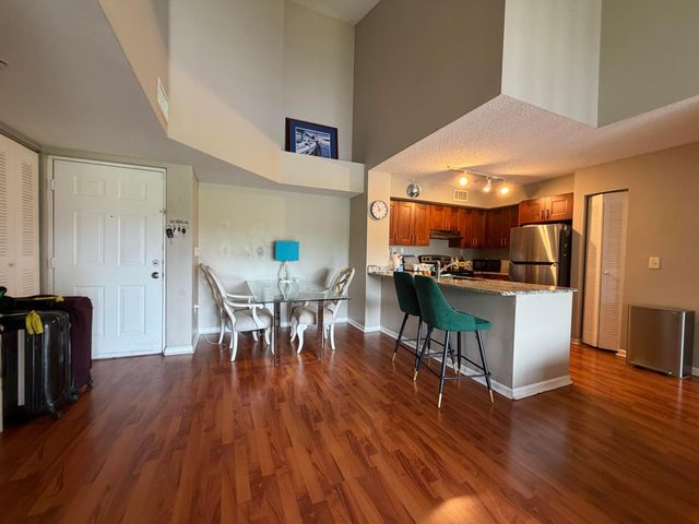 7840 Sonoma Springs Circle 204, Lake Worth, FL 33463