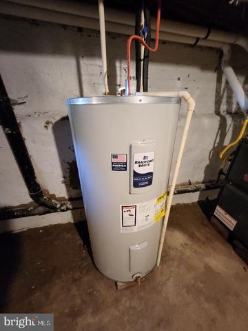 829 YORK ST, Camden, NJ 08102