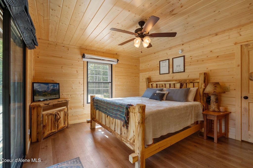 452 Ruby Creek Rd, Naples, ID 83847 photo 13