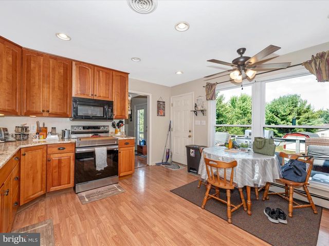 6423 BICKLE ROAD, Chambersburg, PA 17202