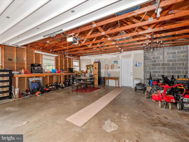 6423 BICKLE ROAD, Chambersburg, PA 17202