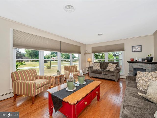 6423 BICKLE ROAD, Chambersburg, PA 17202