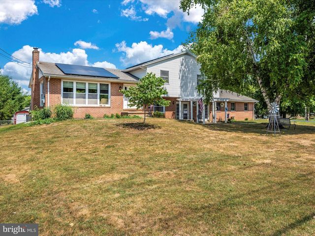 6423 BICKLE ROAD, Chambersburg, PA 17202
