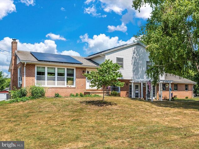 6423 BICKLE ROAD, Chambersburg, PA 17202