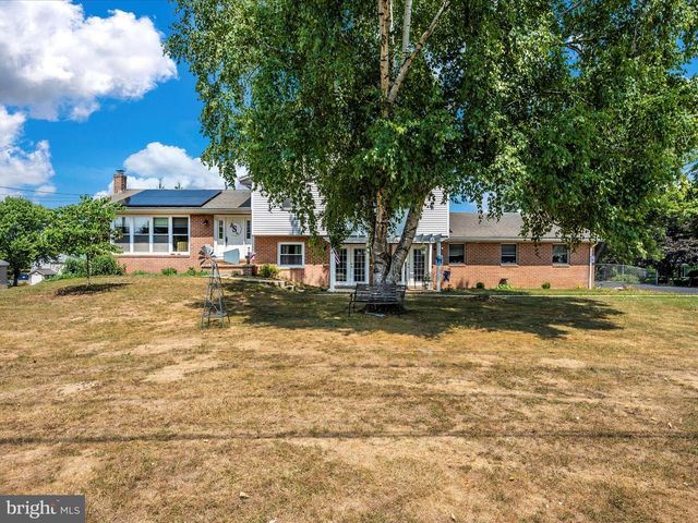 6423 BICKLE ROAD, Chambersburg, PA 17202