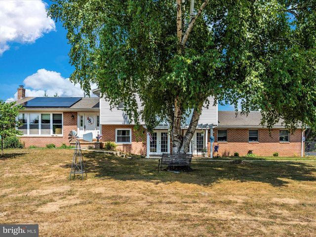 6423 BICKLE ROAD, Chambersburg, PA 17202