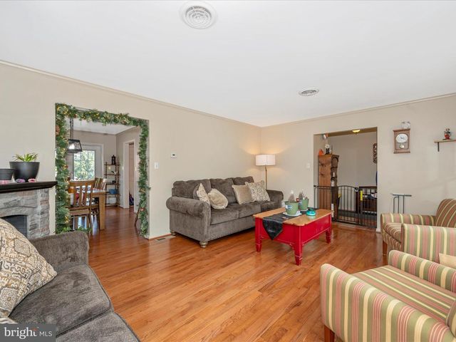 6423 BICKLE ROAD, Chambersburg, PA 17202
