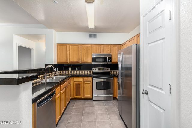 20100 N 78TH Place 1100, Scottsdale, AZ 85255