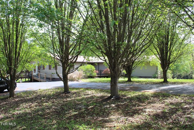 158 Dryden Heights Drive, Dryden, VA 24243