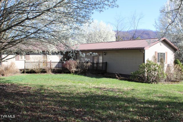 158 Dryden Heights Drive, Dryden, VA 24243