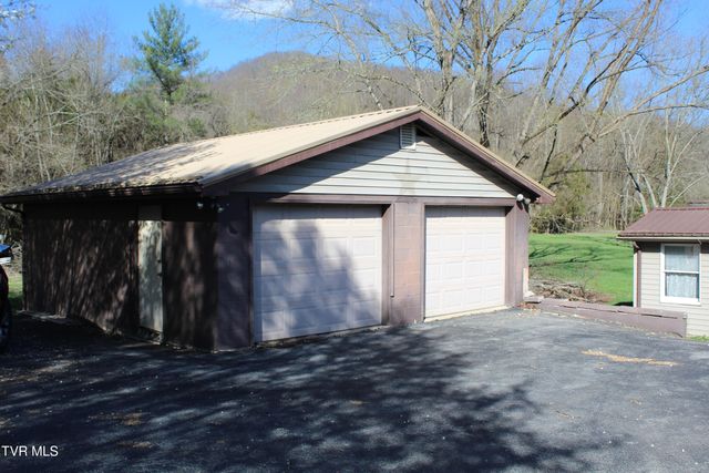 158 Dryden Heights Drive, Dryden, VA 24243