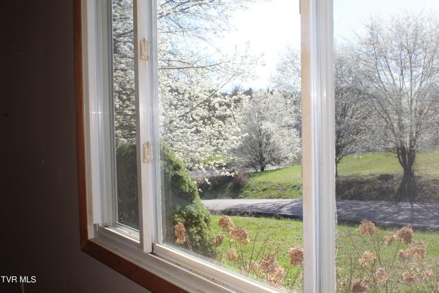 158 Dryden Heights Drive, Dryden, VA 24243