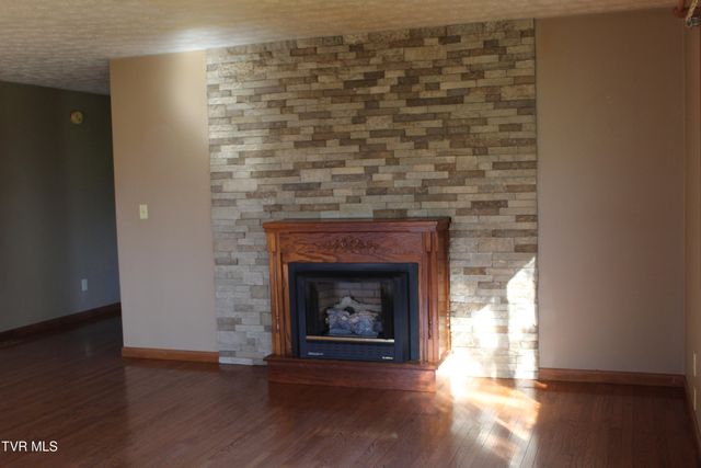 158 Dryden Heights Drive, Dryden, VA 24243