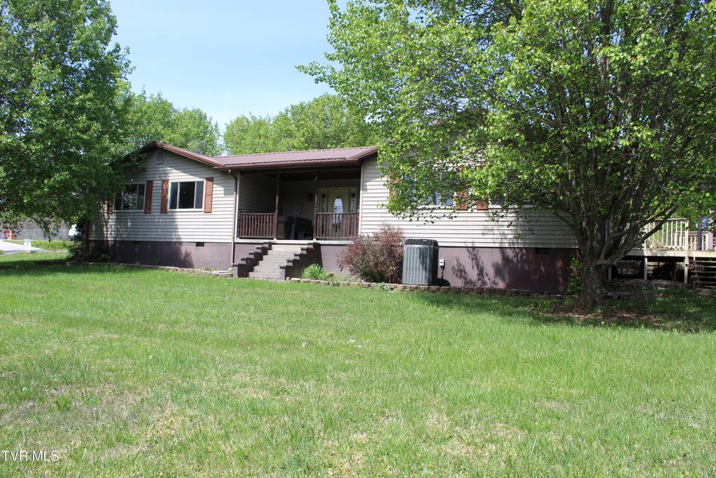 158 Dryden Heights Drive, Dryden, VA 24243