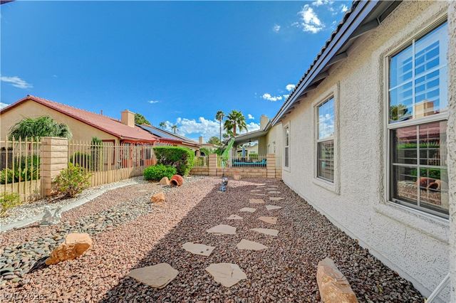 4816 Braeburn Drive, Las Vegas, NV 89130
