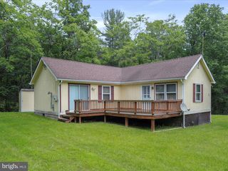 572 DEEP RUN HOLLOW, Delray, WV 26714