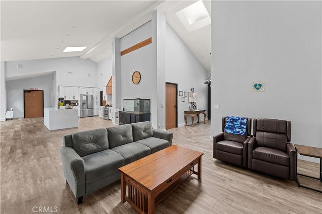 12908 South Lane, Redlands, CA 92373