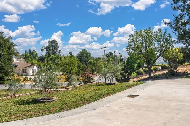 12908 South Lane, Redlands, CA 92373
