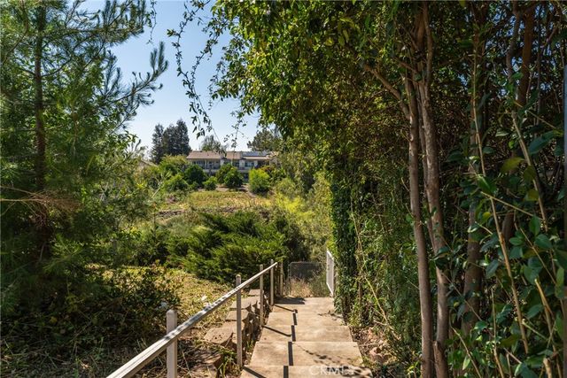 12908 South Lane, Redlands, CA 92373