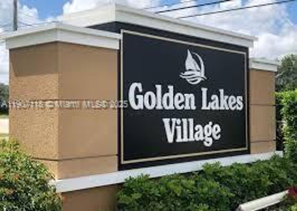 110 Lake Meryl Dr 216, West Palm Beach, FL 33411