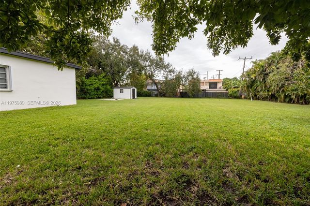 3401 SW 17th St 3401, Miami, FL 33145